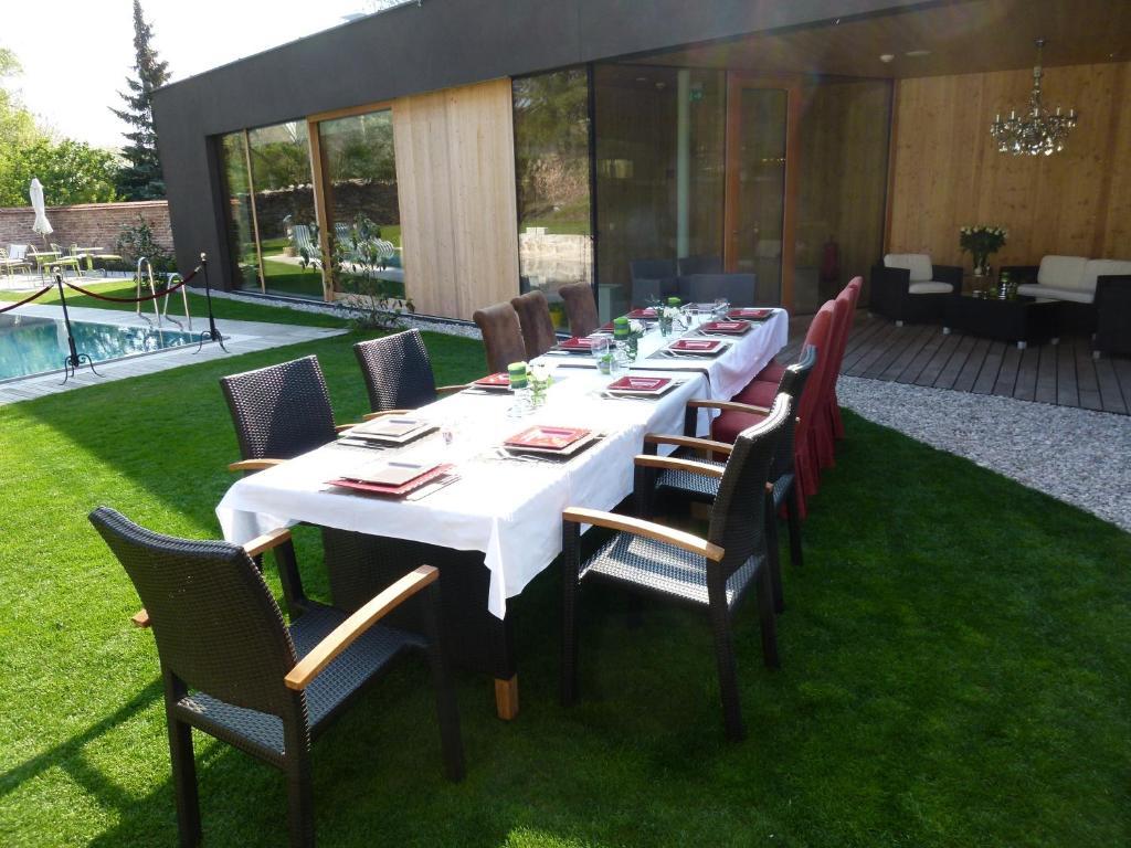 גומפולדסקירשן Hotel Landhaus Moserhof מראה חיצוני תמונה