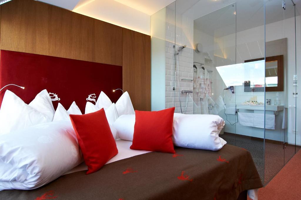 גומפולדסקירשן Hotel Landhaus Moserhof חדר תמונה
