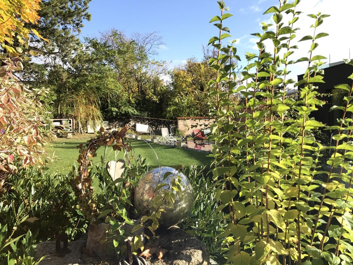 גומפולדסקירשן Hotel Landhaus Moserhof מראה חיצוני תמונה
